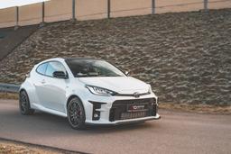 Maxton Design Kuppispoileri Street Pro Toyota GR Yaris MK4