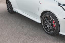 Maxton Design Sivuhelmat Racing Toyota GR Yaris MK4