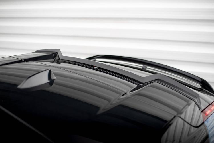 Maxton Design Siipi Volvo C40 MK1