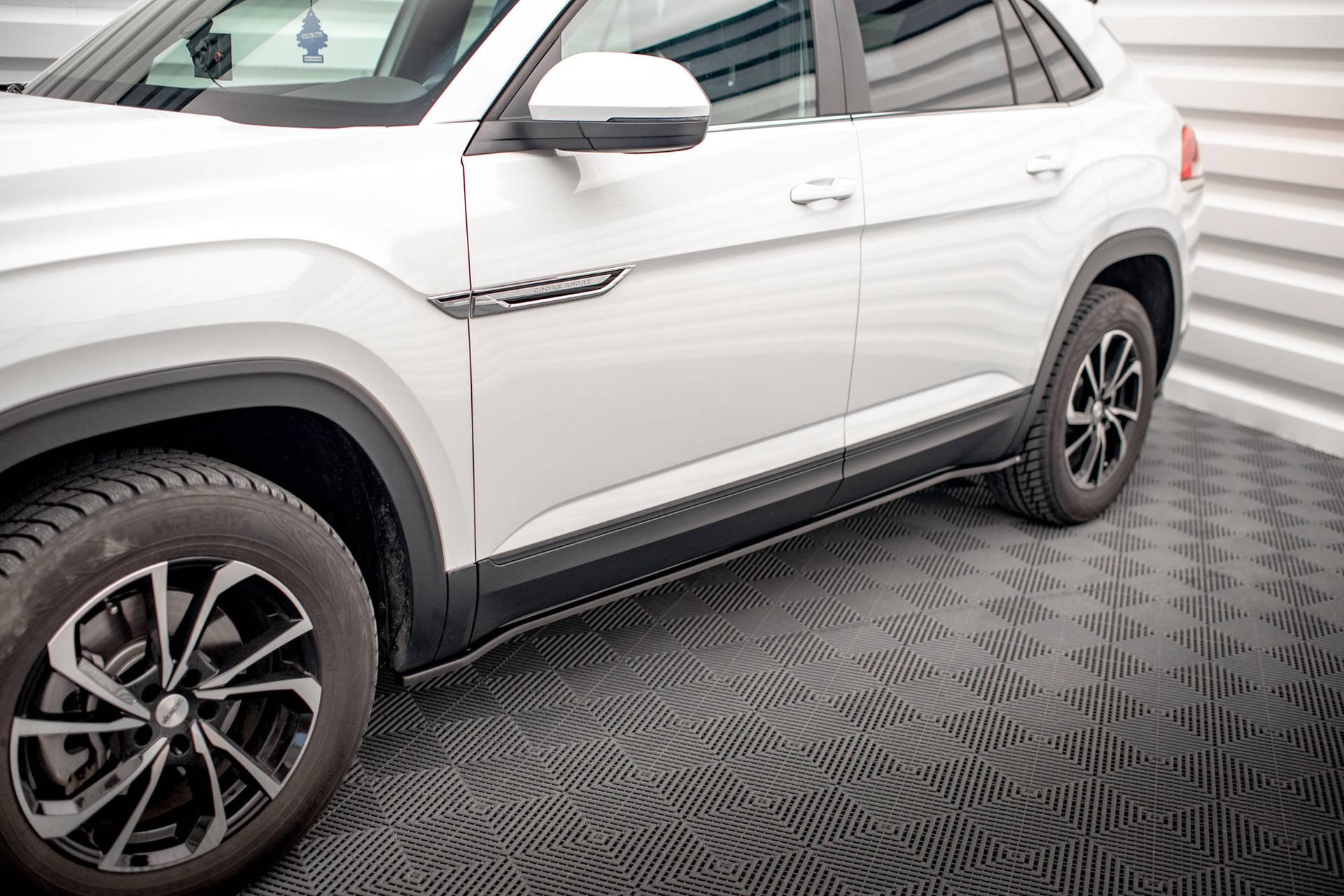 Maxton Design Sivuhelmat VW Atlas Cross Sport