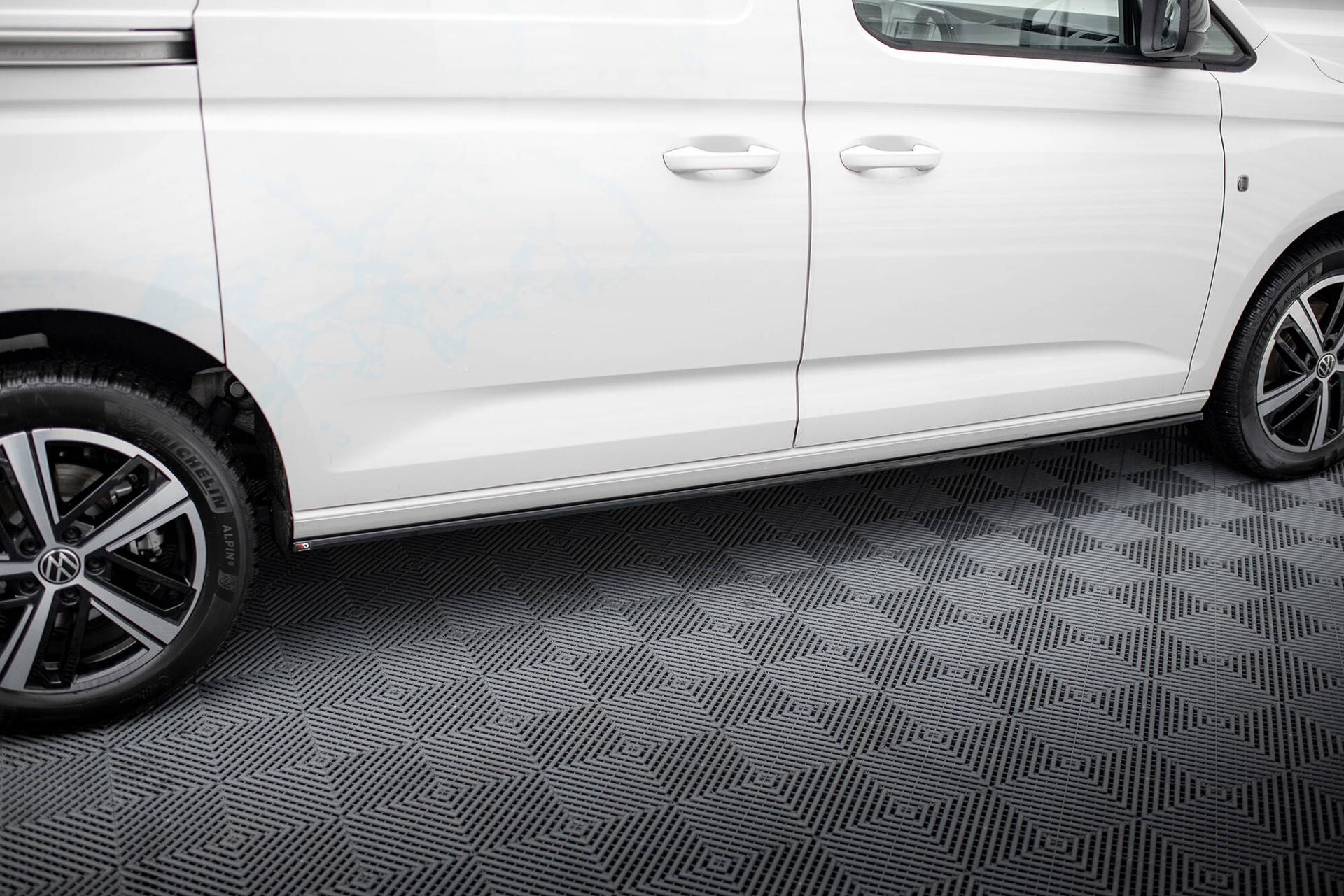 Maxton Design Sidokjolar VW Caddy Maxi MK5