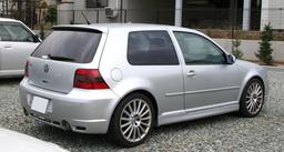 Maxton Design Sidokjolar R32 LOOK Golf 4 3 Door