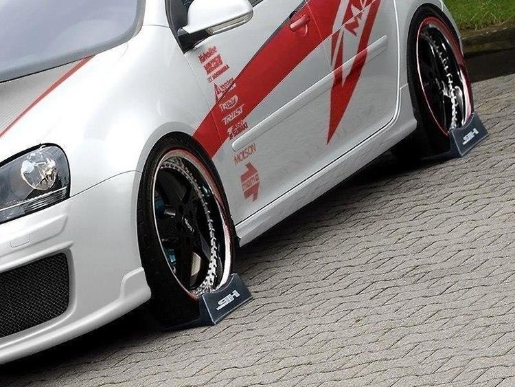 Maxton Design Sivuhelmat GTI LOOK Golf 5