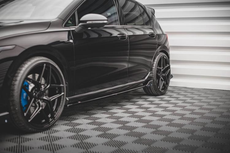 Maxton Design Sivuhelmat V.2 VW Golf R MK8