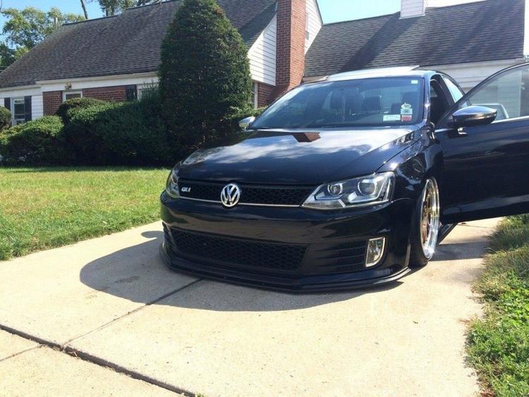 Maxton Design Kuppispoileri VW Jetta VI GLI
