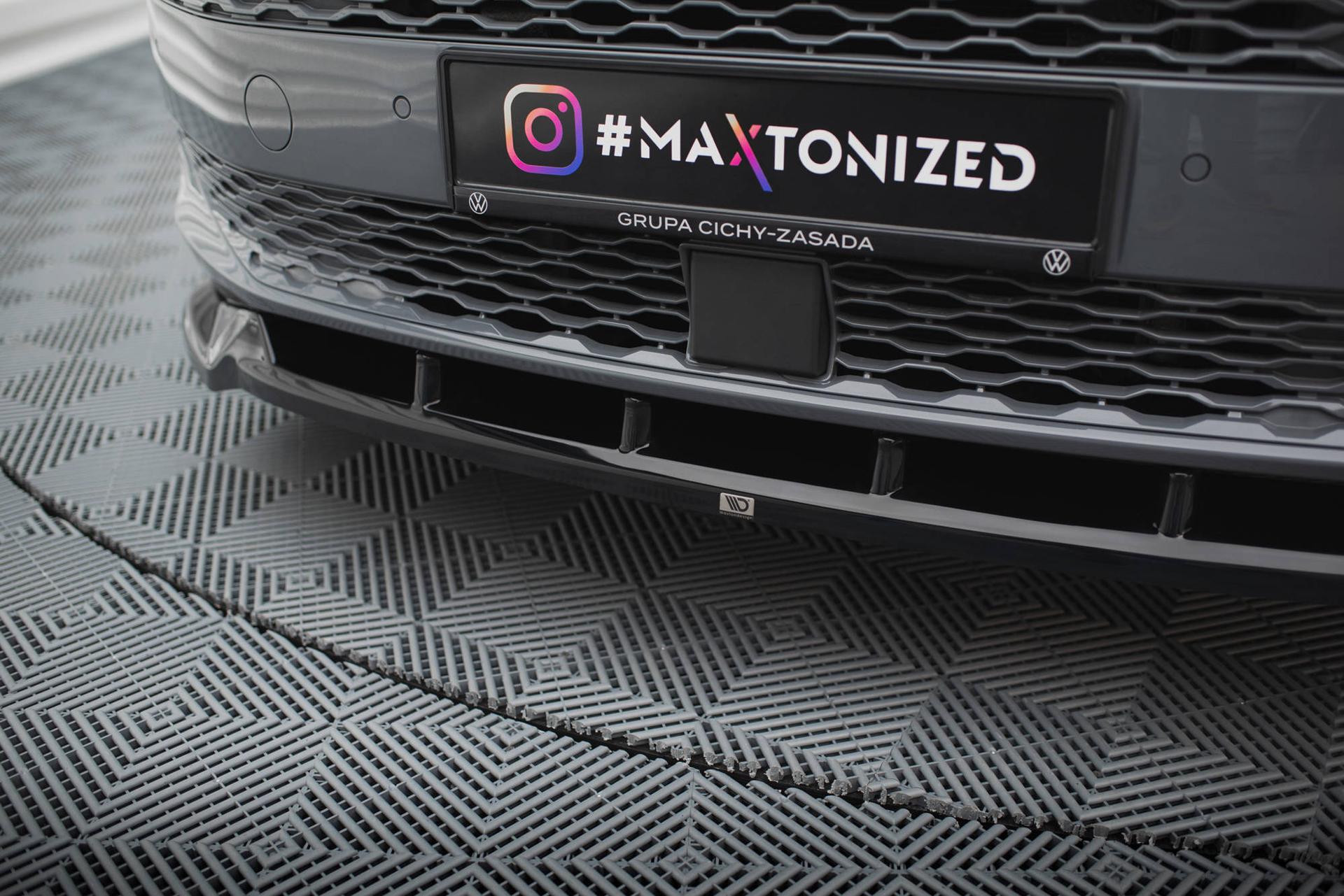 Maxton Design Kuppispoileri V.2 VW Multivan T7