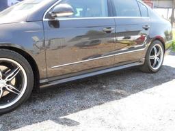 Maxton Design Sivuhelmat R-LINE VW Passat B7