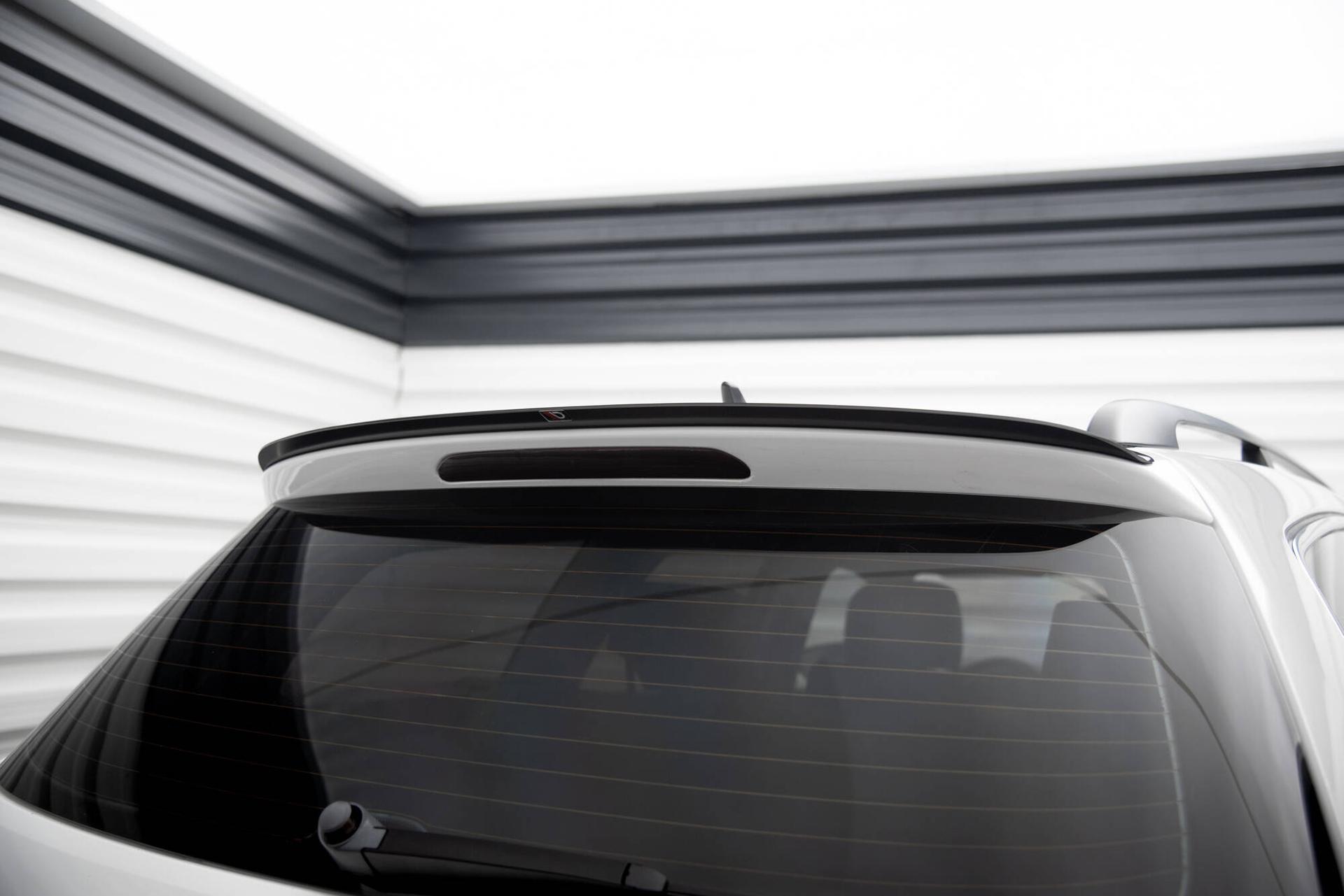 Maxton Design Siipi VW Passat Variant B7
