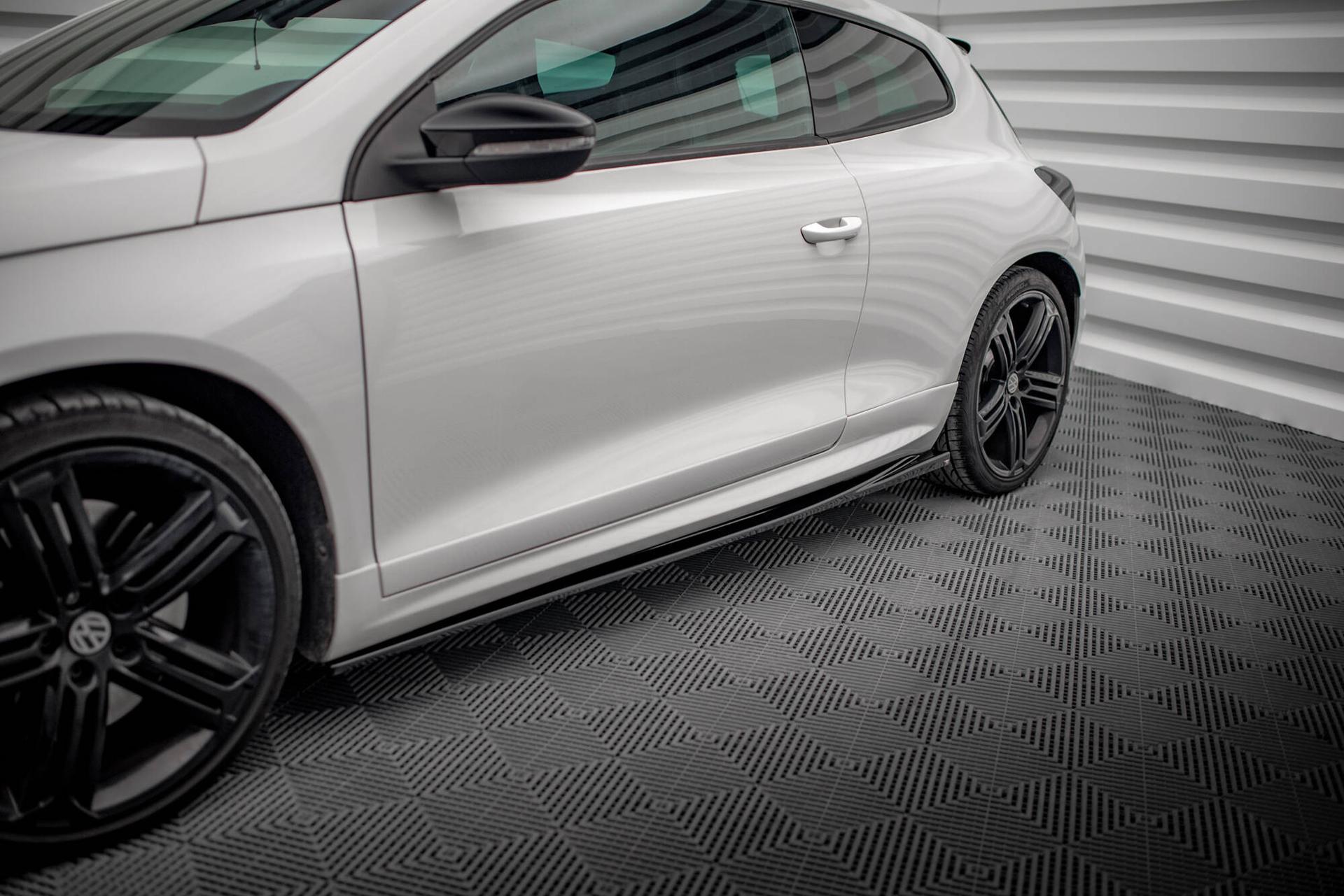 Maxton Design Sivuhelmat V.2 VW Scirocco R MK3