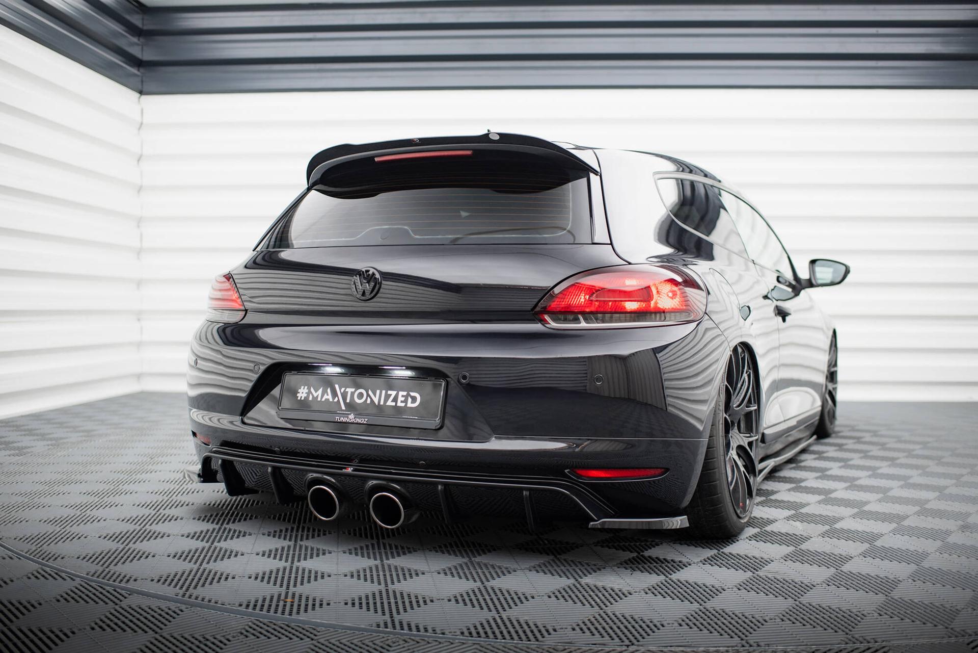 Maxton Design Diffuusori V.2 Vwscirocco MK3 (R32 Exhaust)