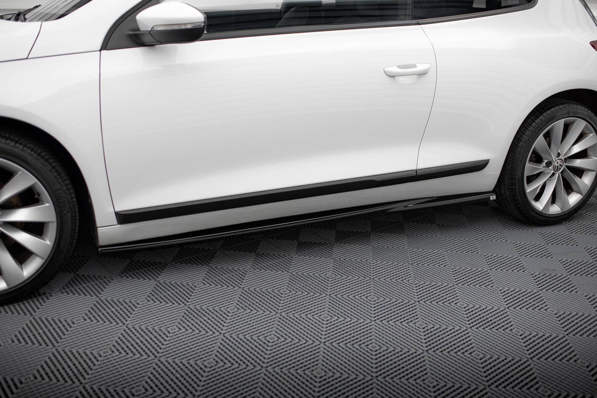 Maxton Design Sivuhelmat VW Scirocco MK3 Facelift