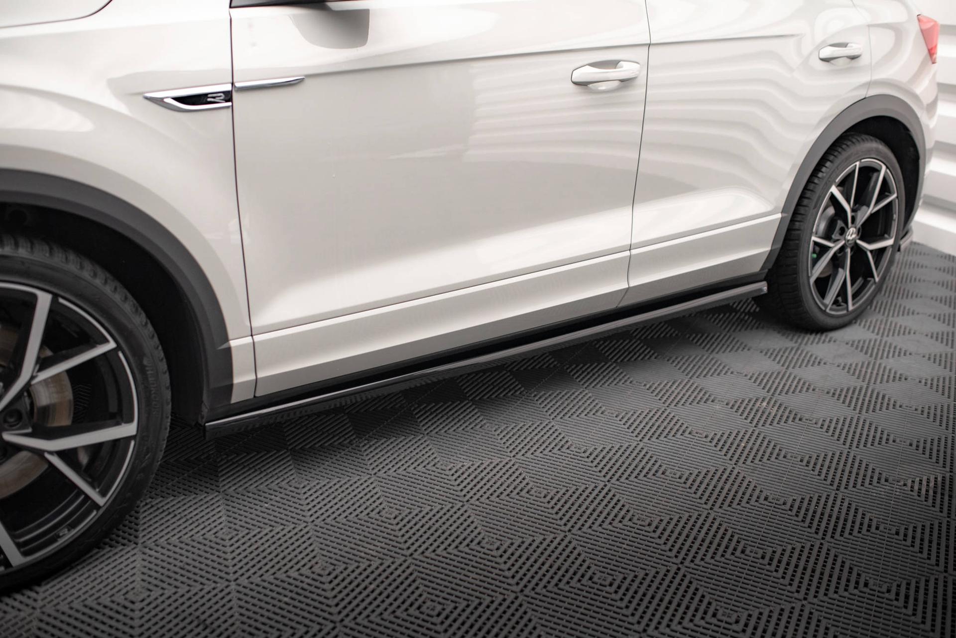 Maxton Design Sivuhelmat VW T-roc R / R-line MK1 