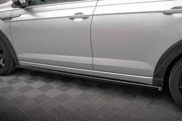 Maxton Design Sivuhelmat VW Taigo R-line MK1