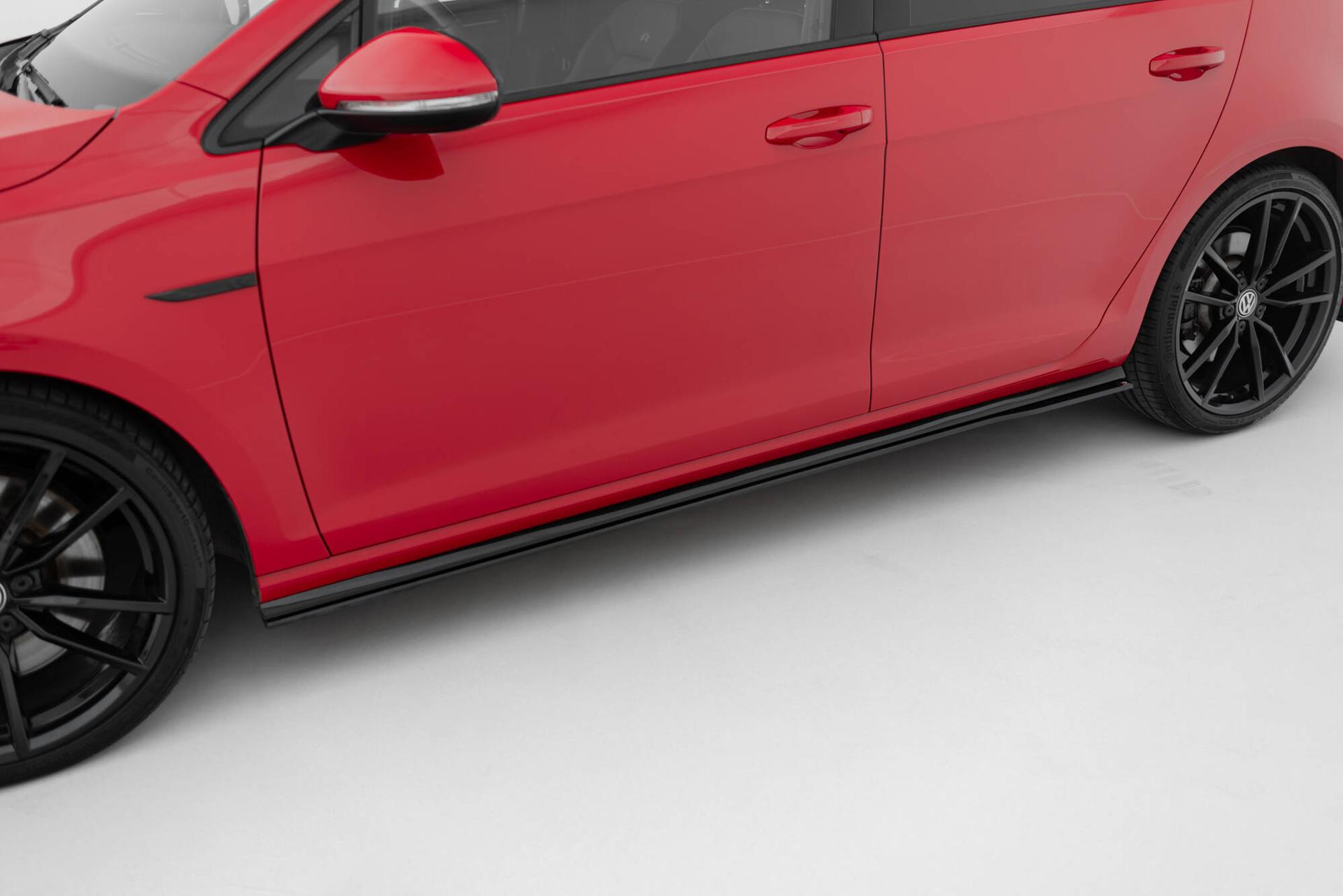Maxton Design Sivuhelmat Street Pro VW Golf R / R-line MK7 Facelift