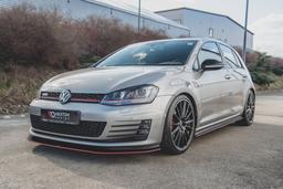 Maxton Design Sivuhelmat Racing VW Golf 7 GTI