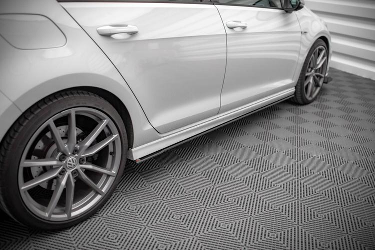 Maxton Design Sivuhelmat Street Pro VW Golf R MK7