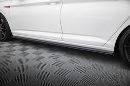 Maxton Design Sivuhelmat Street Pro VW Jetta GLI MK7