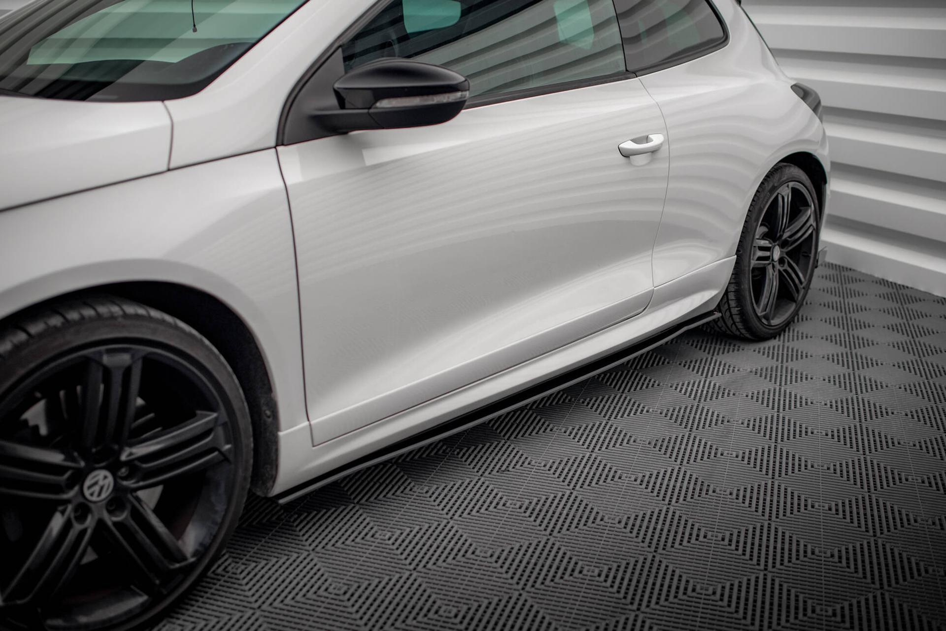 Maxton Design Sivuhelmat Street Pro VW Scirocco R MK3