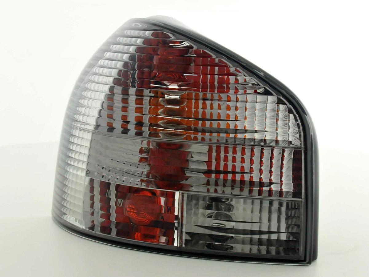 Baklampor Audi A3 8L