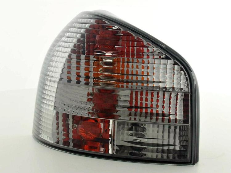 Baklampor Audi A3 8L