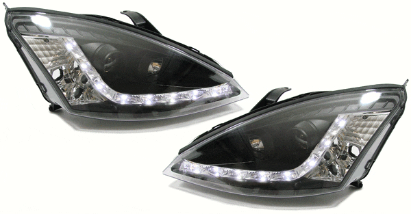 Devil Eyes Musta Ford Focus