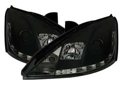 Devil Eyes Musta Ford Focus MK1