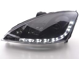 Devil Eyes Musta Ford Focus MK1