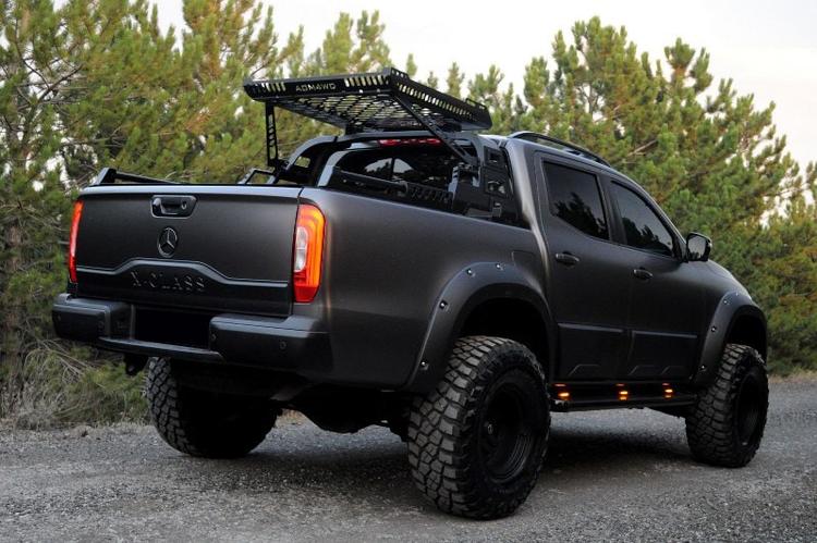 Baklucka kåpa Mercedes X-Klass