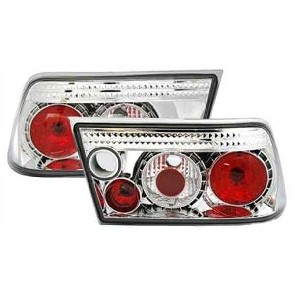 Baklamper i kromet Lexus utførelse