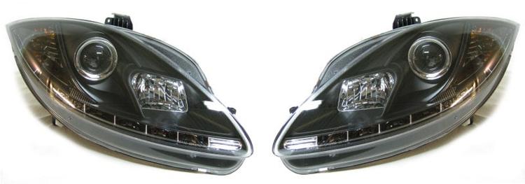 Devil Eyes sorte Seat Leon 1P