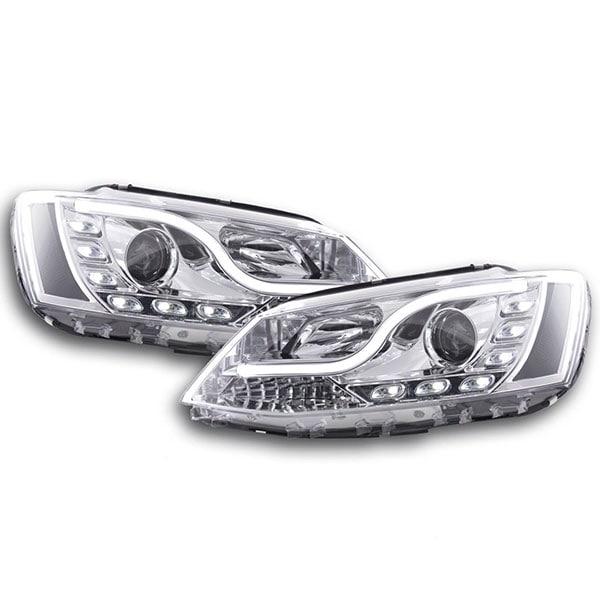 Kromade strålkastare VW Jetta
