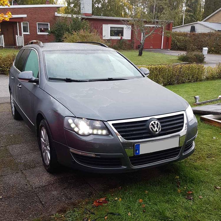 Devil Eyes sort VW Passat 3C