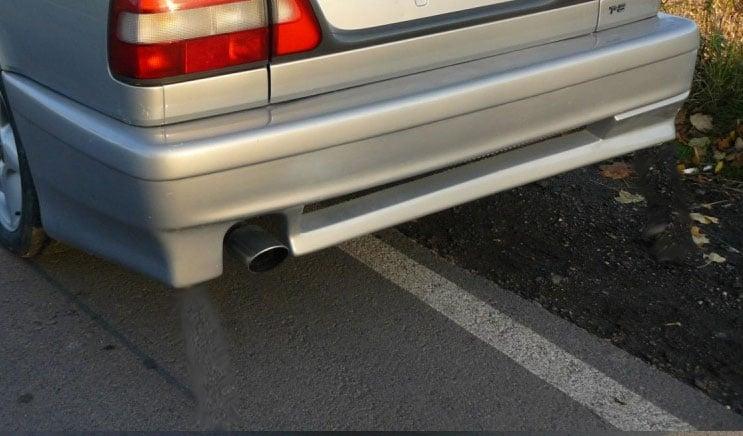 Kofanger Bag der passer til Volvo 850/855