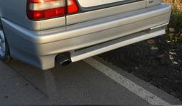 Kofanger Bag der passer til Volvo 850/855