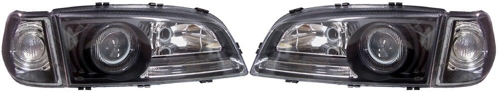 Ajovalot Mustat vilkuilla Volvo