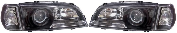 Ajovalot Mustat vilkuilla Volvo