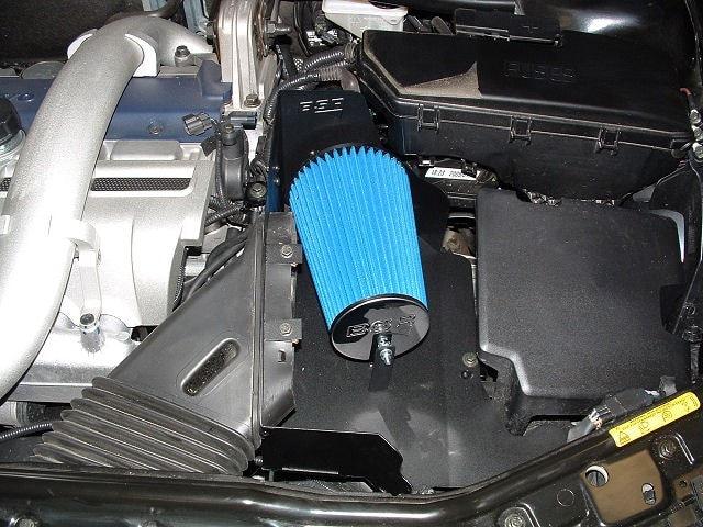 Sportluftfilter Med Avskärmning som passar Volvo