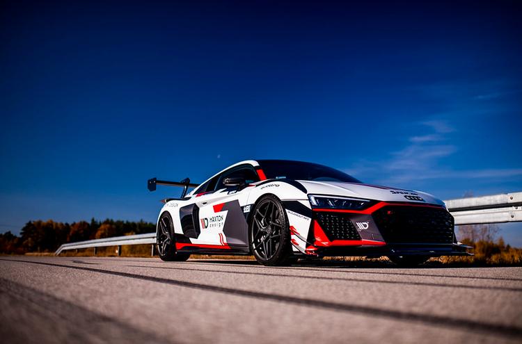 Audi R8