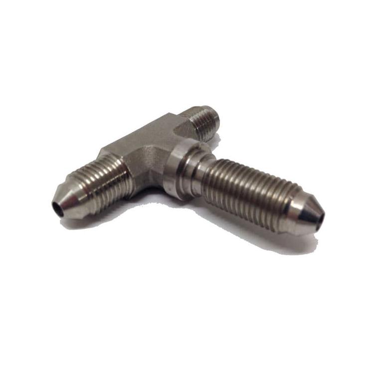 Bordgjennomføring T 3/8