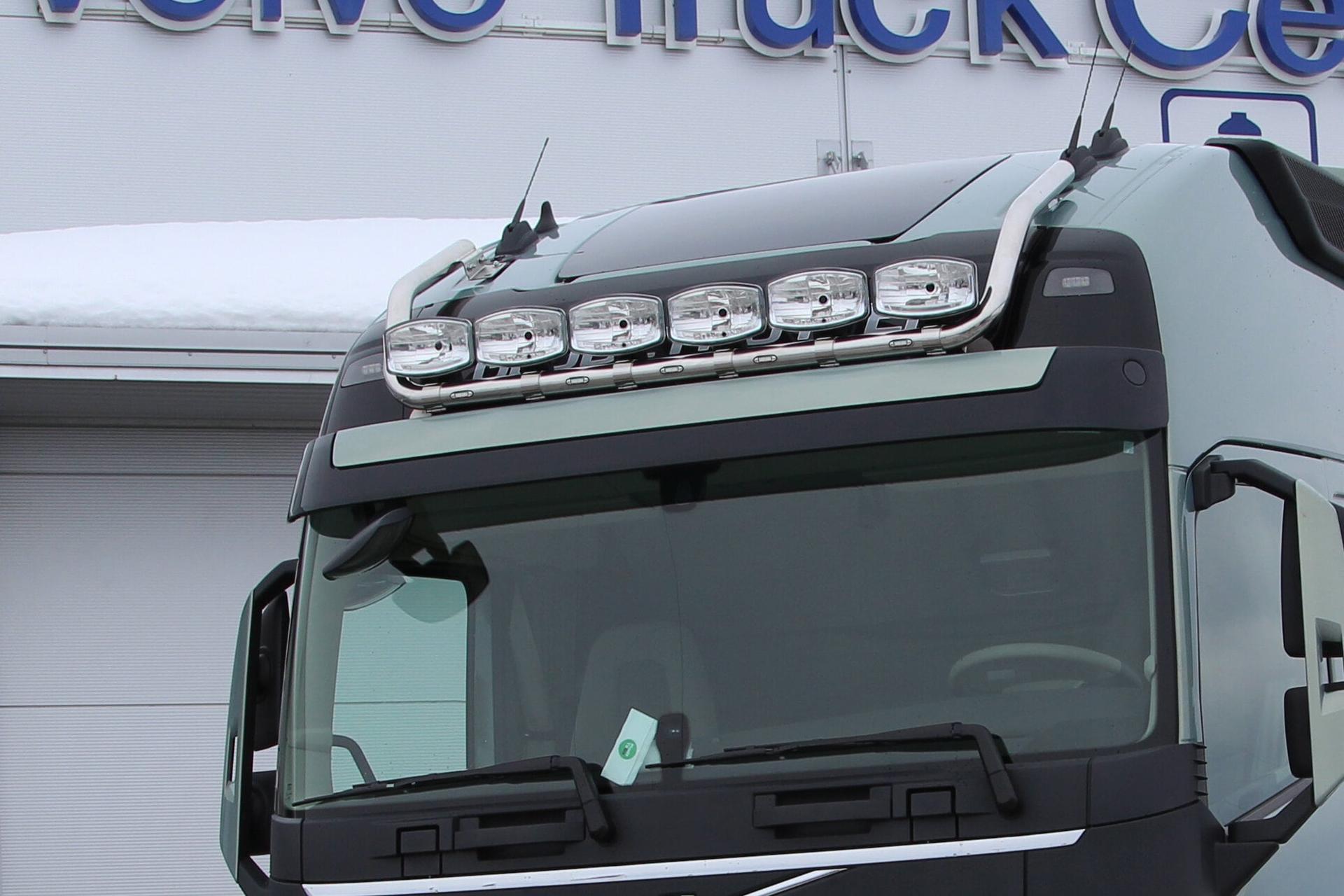 Takbåge Max (Med Infällda LED-Dioder) som passar Volvo FH 13+ FM4FH4 FH5 Globetrotter & Globetrotter XL