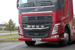 Frontbåge City (Med Infällda Blixtljus) som passar Volvo FH 13+ FH4 FH5 Globetrotter & Globetrotter XL