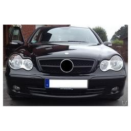 Grill Mercedes W203 C-klasse med 1stk fene Helsort