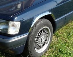 Fender chrome lists Mercedes W201 190 1989-1993