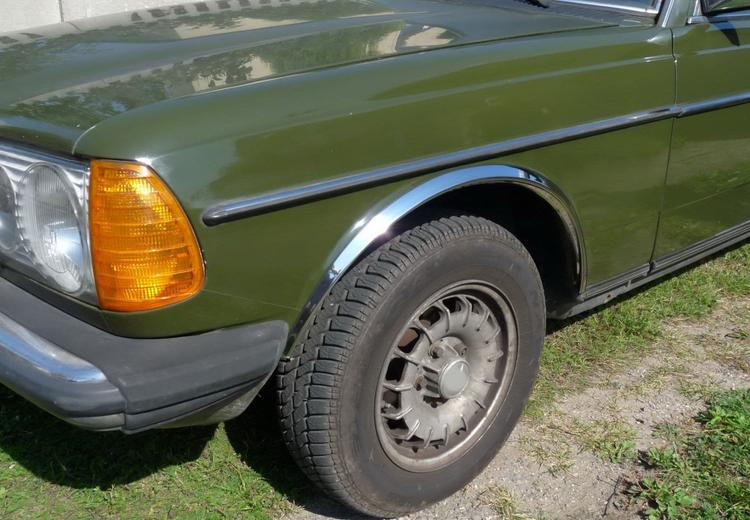 Skjermkantlister i krom Mercedes W123 Sedan & kombi