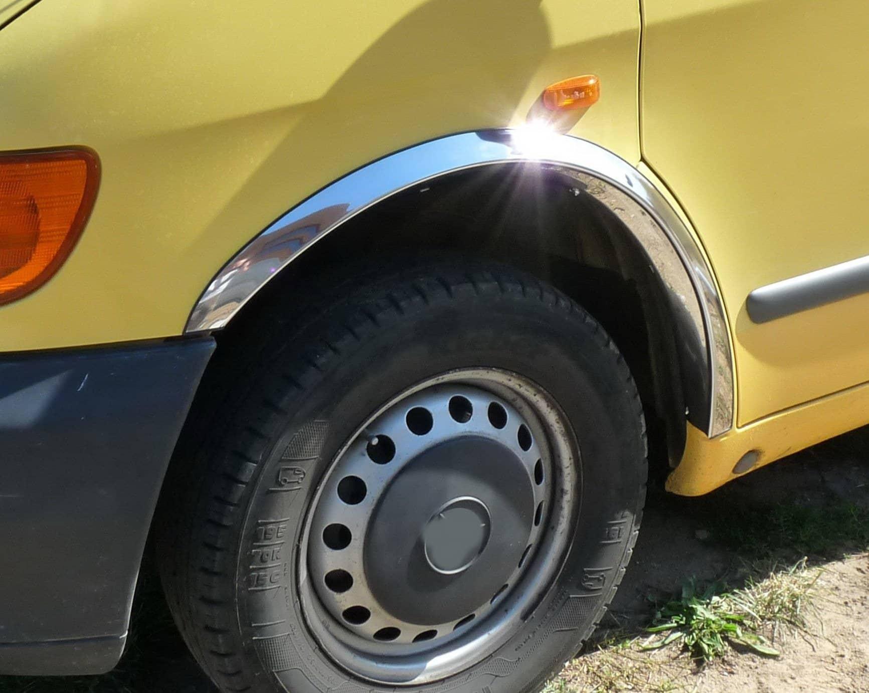 Skærmforøger i krom Mercedes Sprinter 906