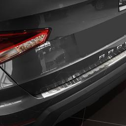Takapuskurin suojapelti harjattu teräs till Seat Arona