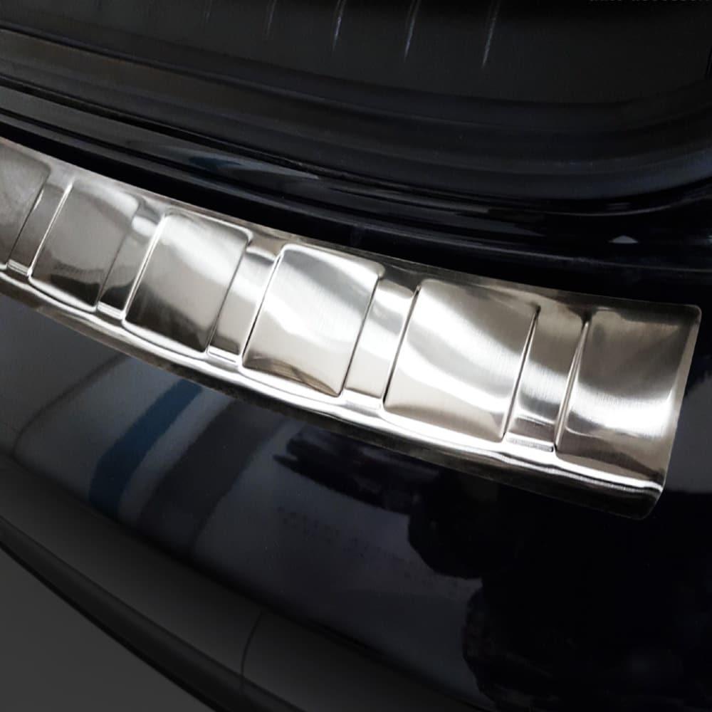 Puskurin suojapelti harjattu teräs Fiat Tipo hatchback