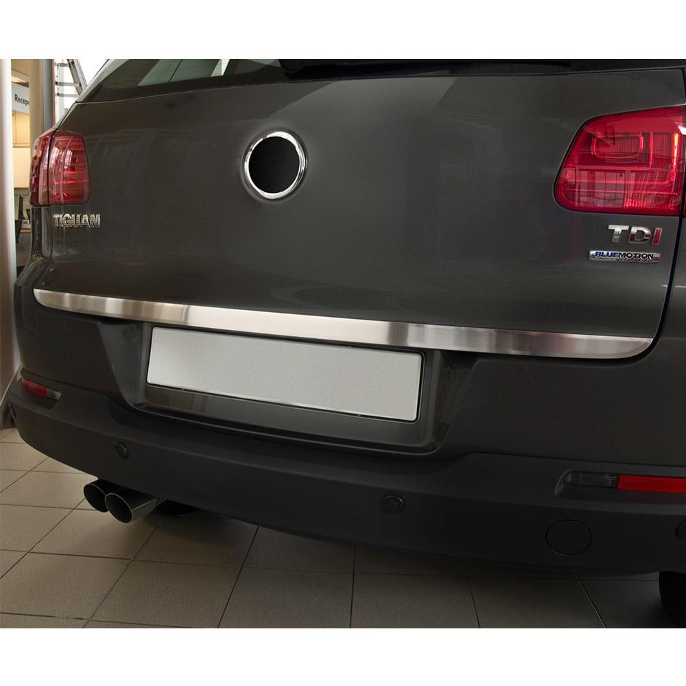 Kromiosa takaluukulle VW Tiguan