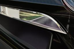 Kromdetaljer til bakluken på Toyota Corolla Cross XG1TJ