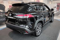 Kromdetaljer til bakluken på Toyota Corolla Cross XG1TJ